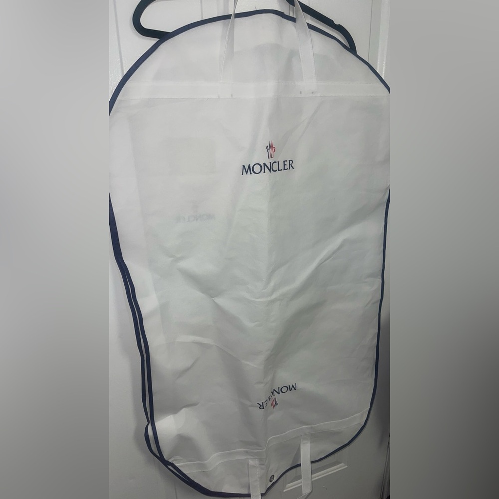 Moncler White and Blue Garment Bag - Picture 2 of 2